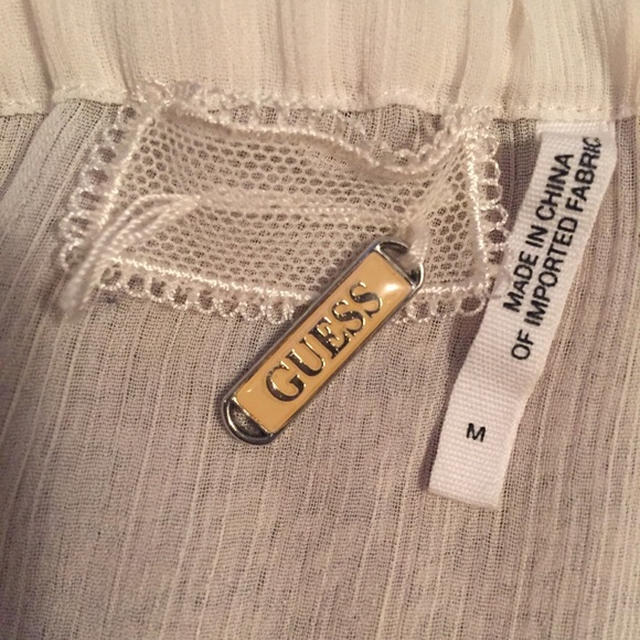 Elegant Guess Ruffle Top - Picture 6 of 6